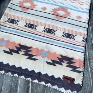 Hurley Coastline Aztec Boho Southwest Print Fleece Throw Blanket